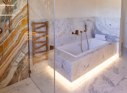 Marmur Aspen White